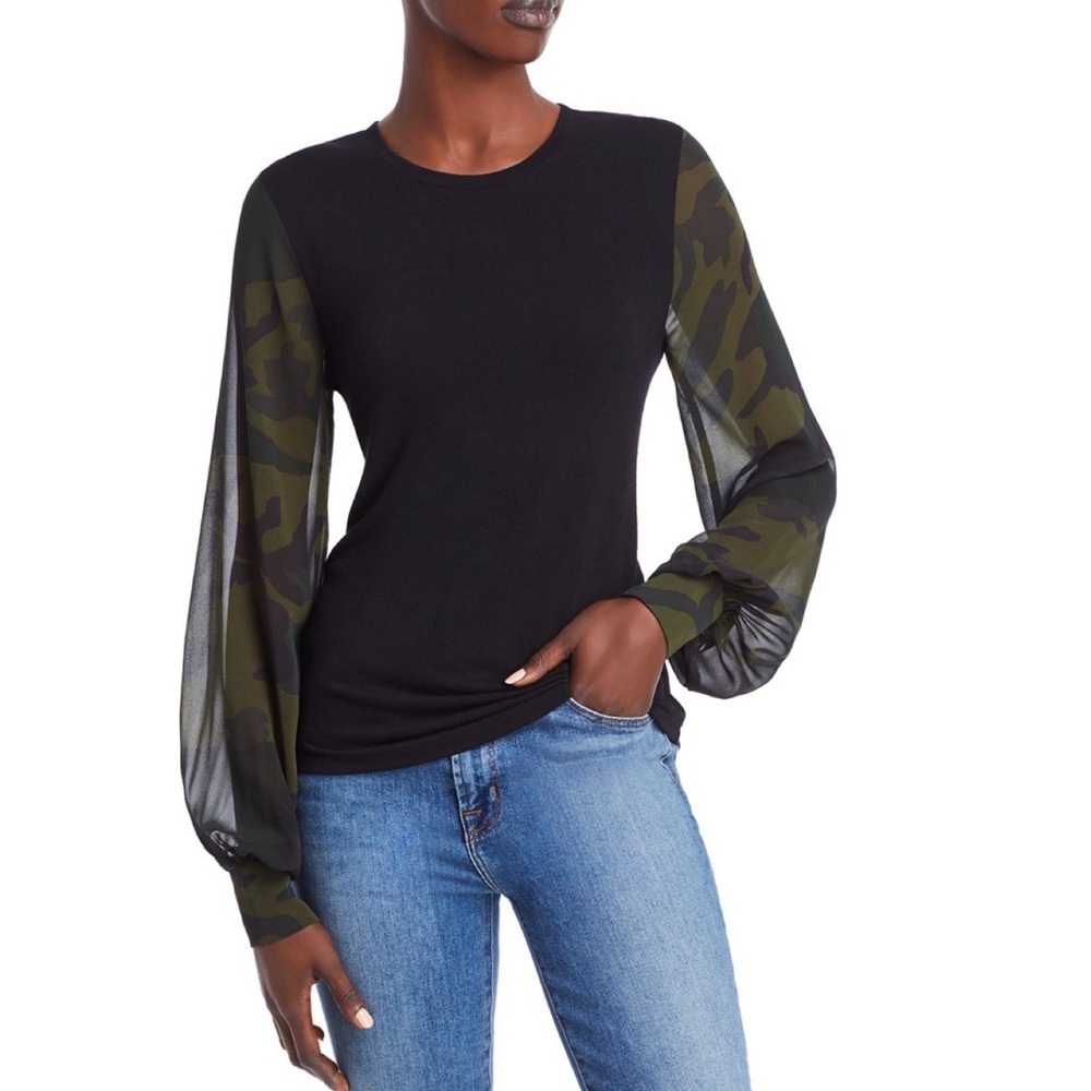 Generation Love Noelle camo sleeves top black green small